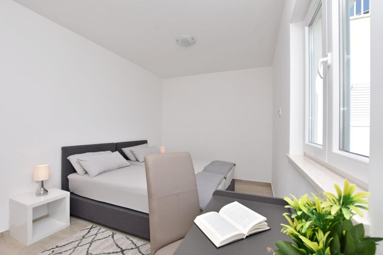 Apartments Danolic Pisak Exterior foto
